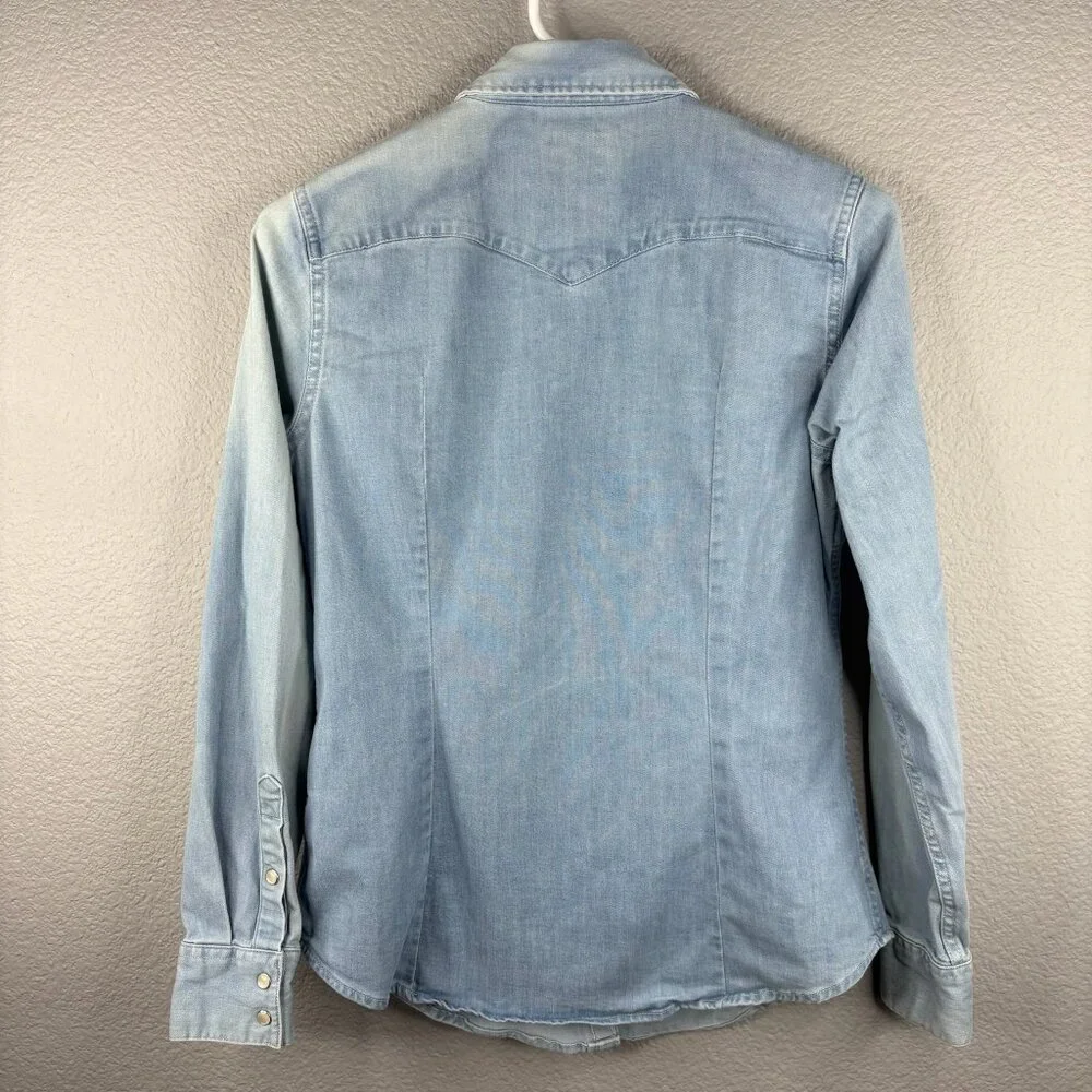 Levi's Tailored Fit Denim Buttondown Top - Picture 4 of 7